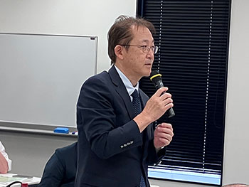 質疑応答