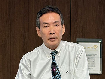 野本 秀材 先生